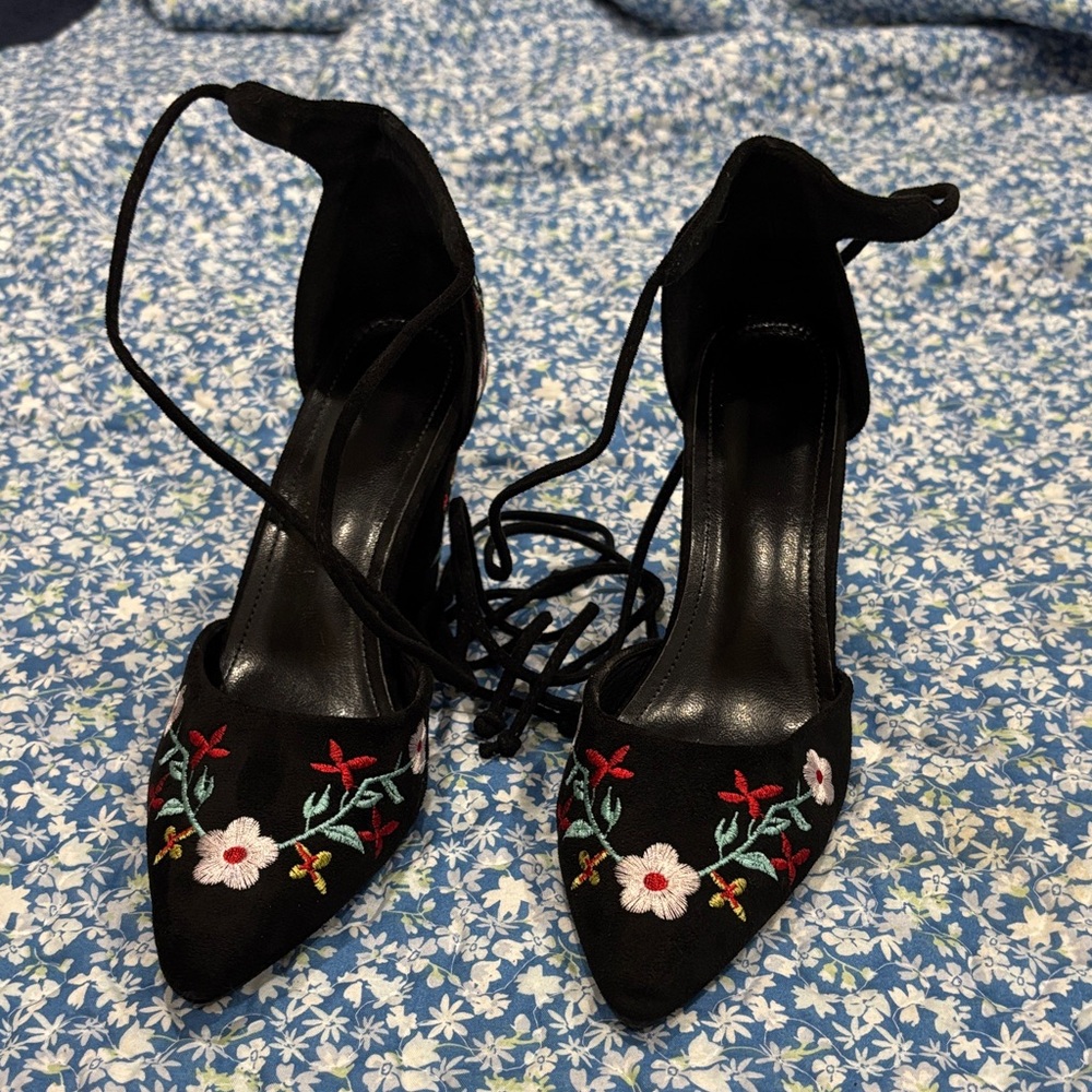 Black Floral Embroidered Lace-Up Pointed Toe Heels